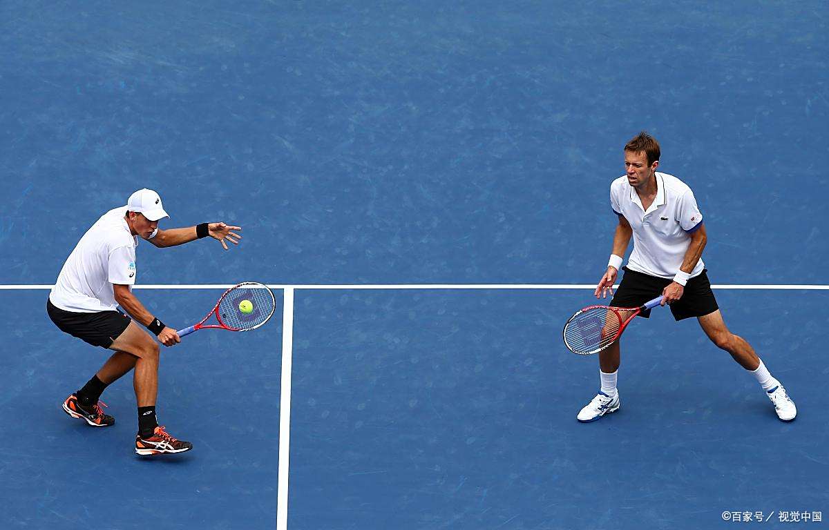 开云体育-网球战术调整奏效，成功扭转局势