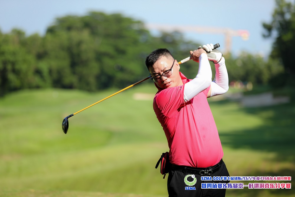 连胜势头难挡！高尔夫豪取十连胜的简单介绍