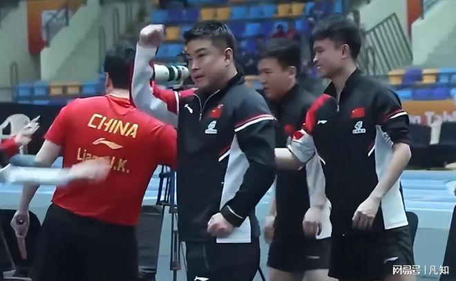 开云体育在线-日本队翻盘英格兰队，王皓关键制胜