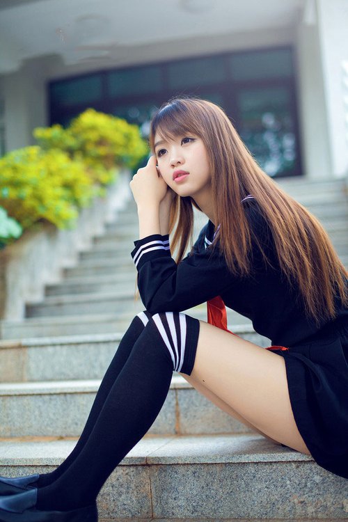 蓝色绞索与樱花匕首，当希腊节奏锁住高卢雄鸡，久保建英在东方点亮另一种答案