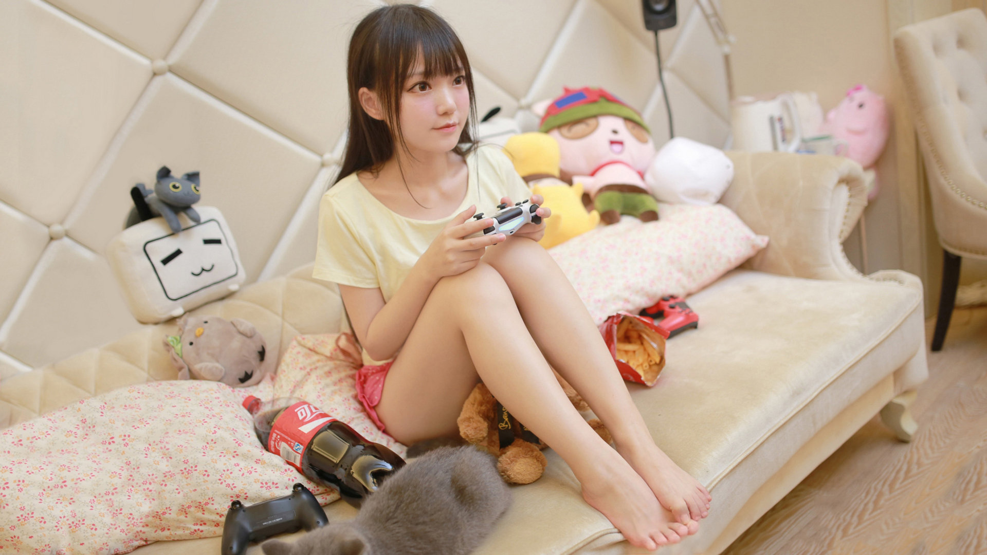 烈焰穿心!基耶萨蓝焰点燃马拉多纳,那不勒斯刺穿红牛晋级路